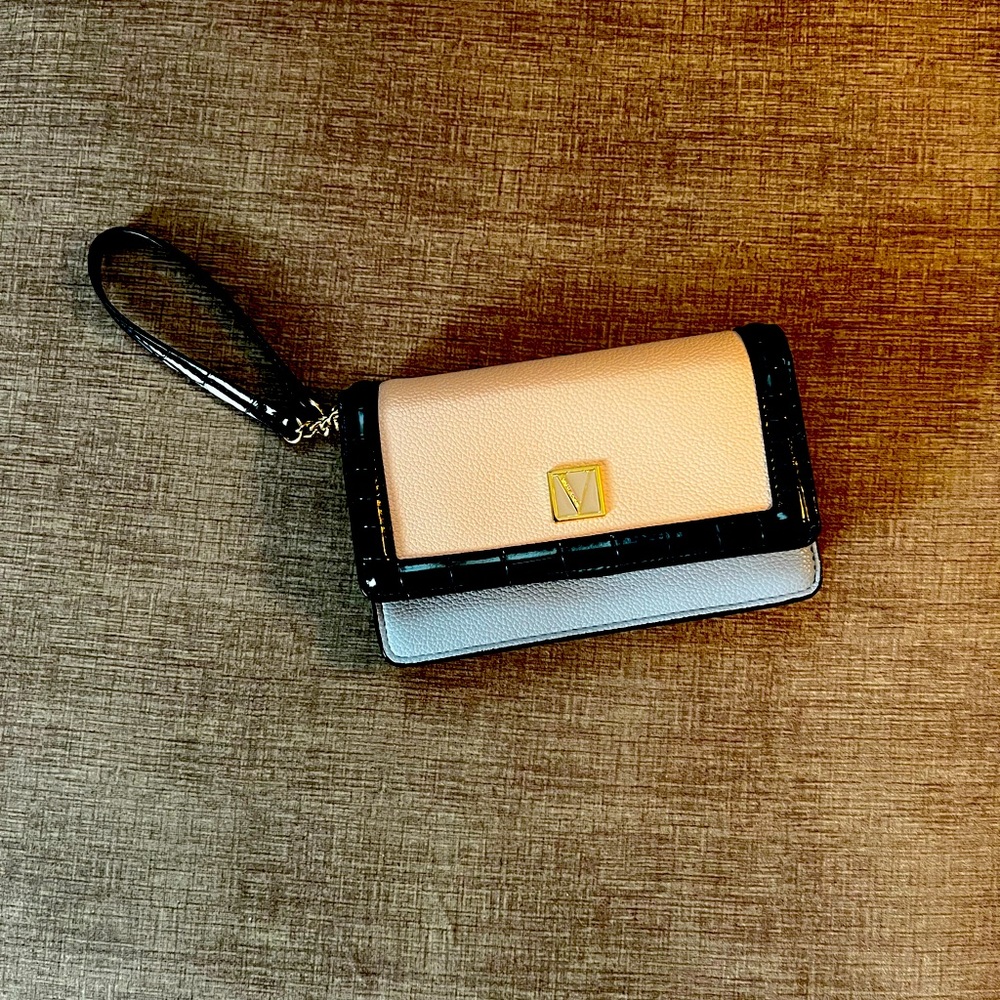 Wristlet